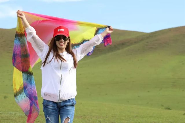 乾港集團高層草原自駕游